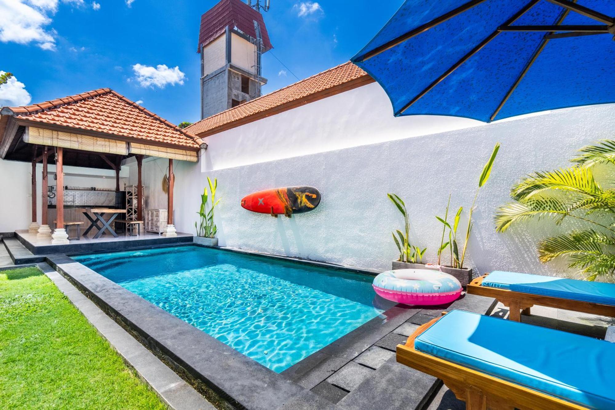 4-Bedroom Pool Villa Near Seminyak Center Εξωτερικό φωτογραφία