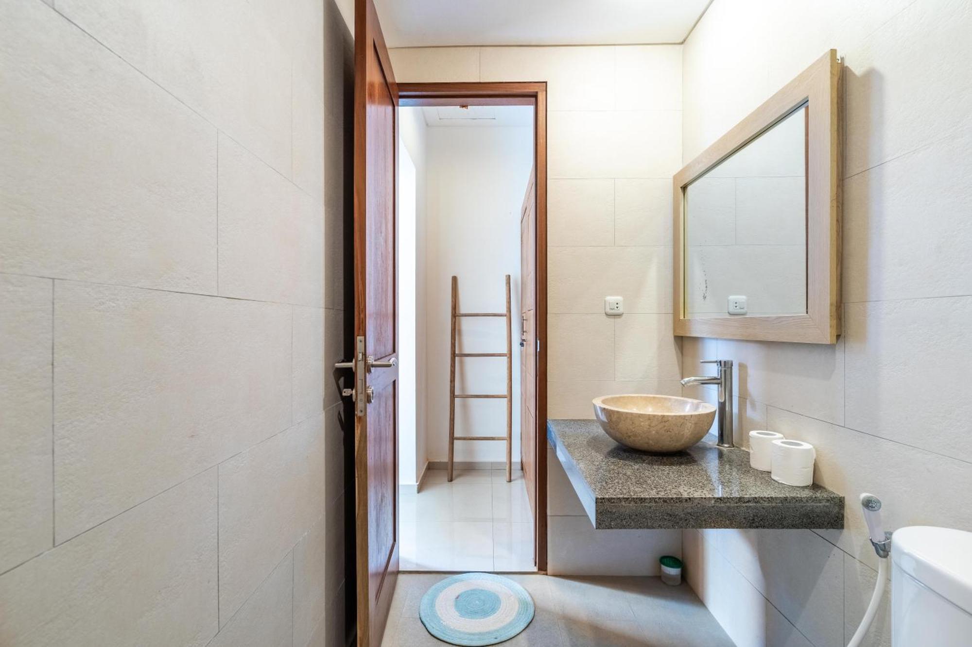 4-Bedroom Pool Villa Near Seminyak Center Εξωτερικό φωτογραφία