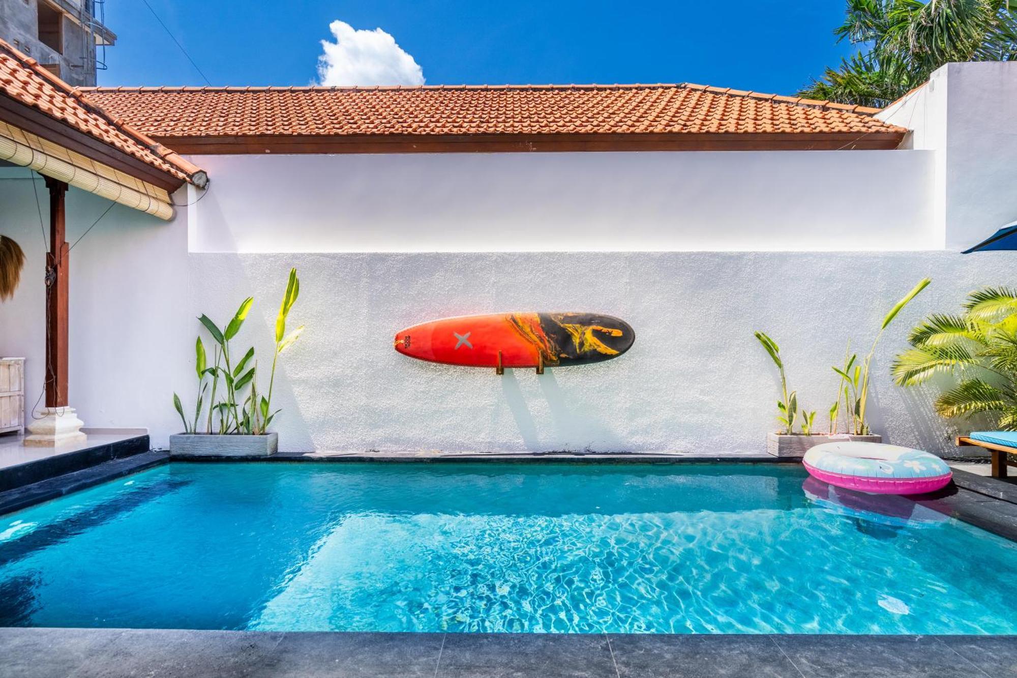 4-Bedroom Pool Villa Near Seminyak Center Εξωτερικό φωτογραφία