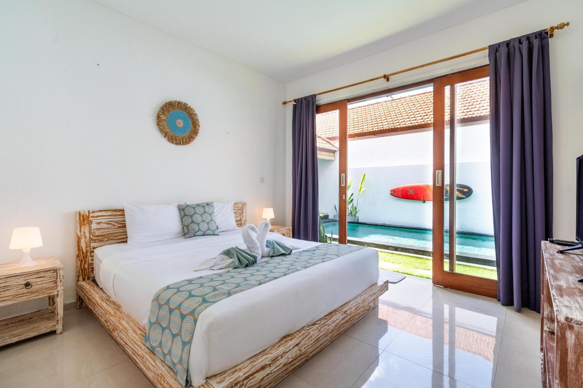 4-Bedroom Pool Villa Near Seminyak Center Εξωτερικό φωτογραφία