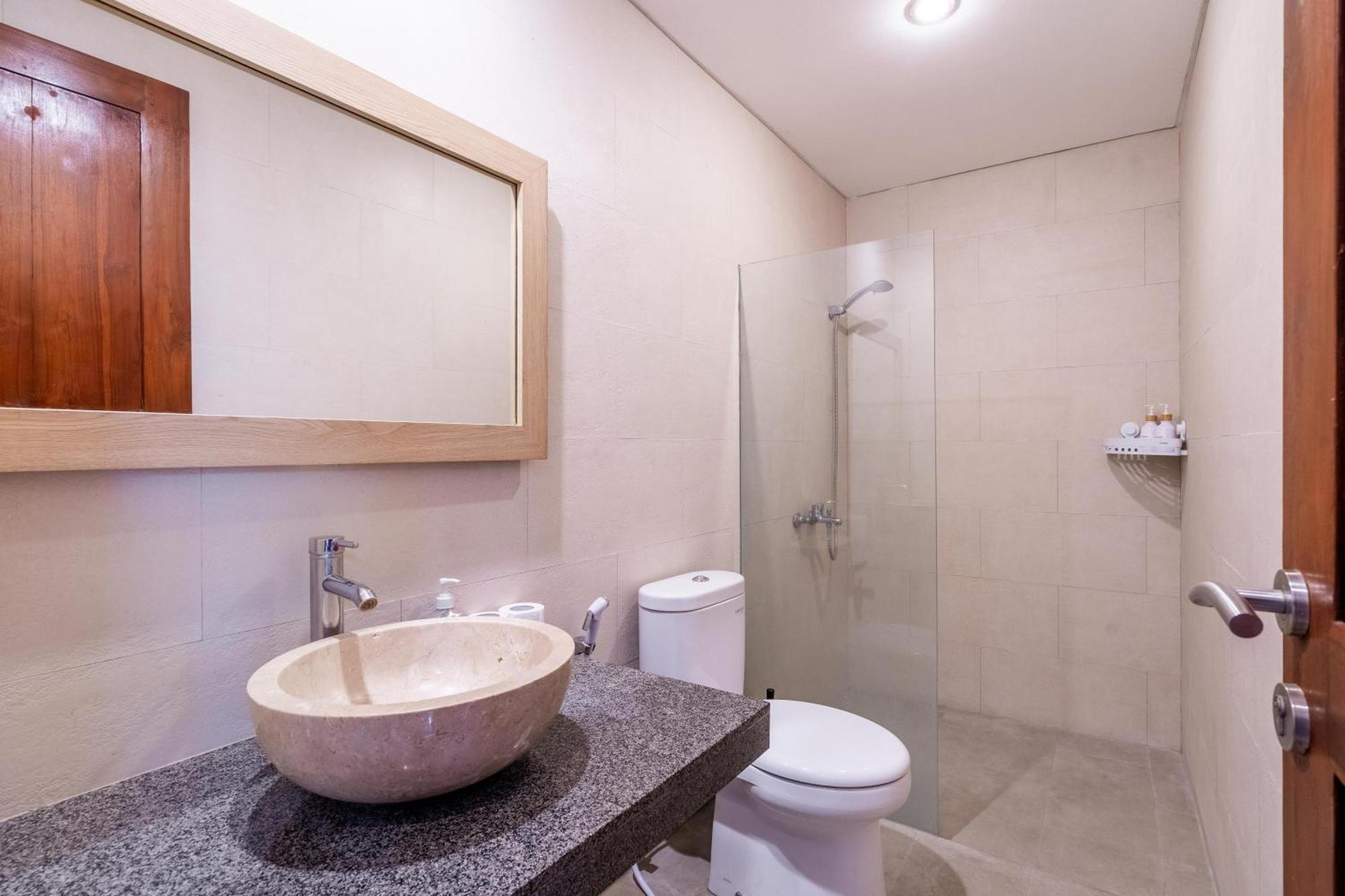 4-Bedroom Pool Villa Near Seminyak Center Εξωτερικό φωτογραφία