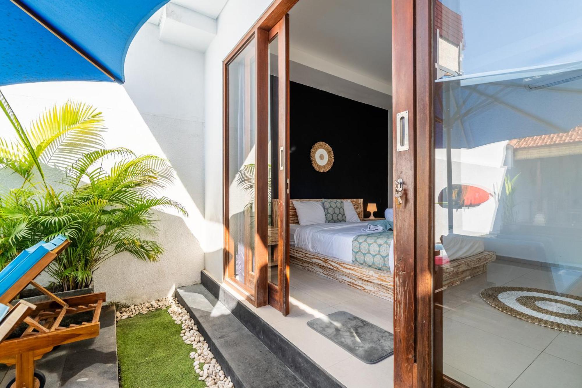 4-Bedroom Pool Villa Near Seminyak Center Εξωτερικό φωτογραφία