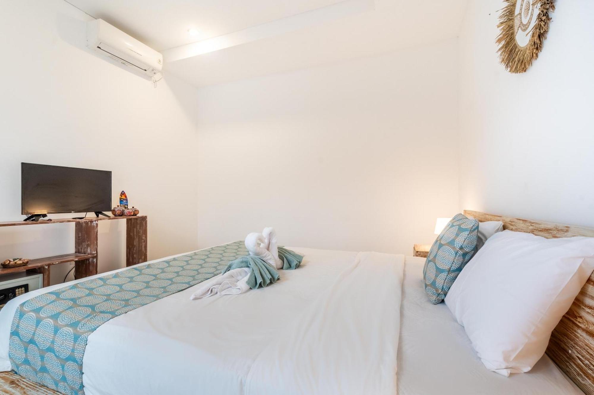 4-Bedroom Pool Villa Near Seminyak Center Εξωτερικό φωτογραφία