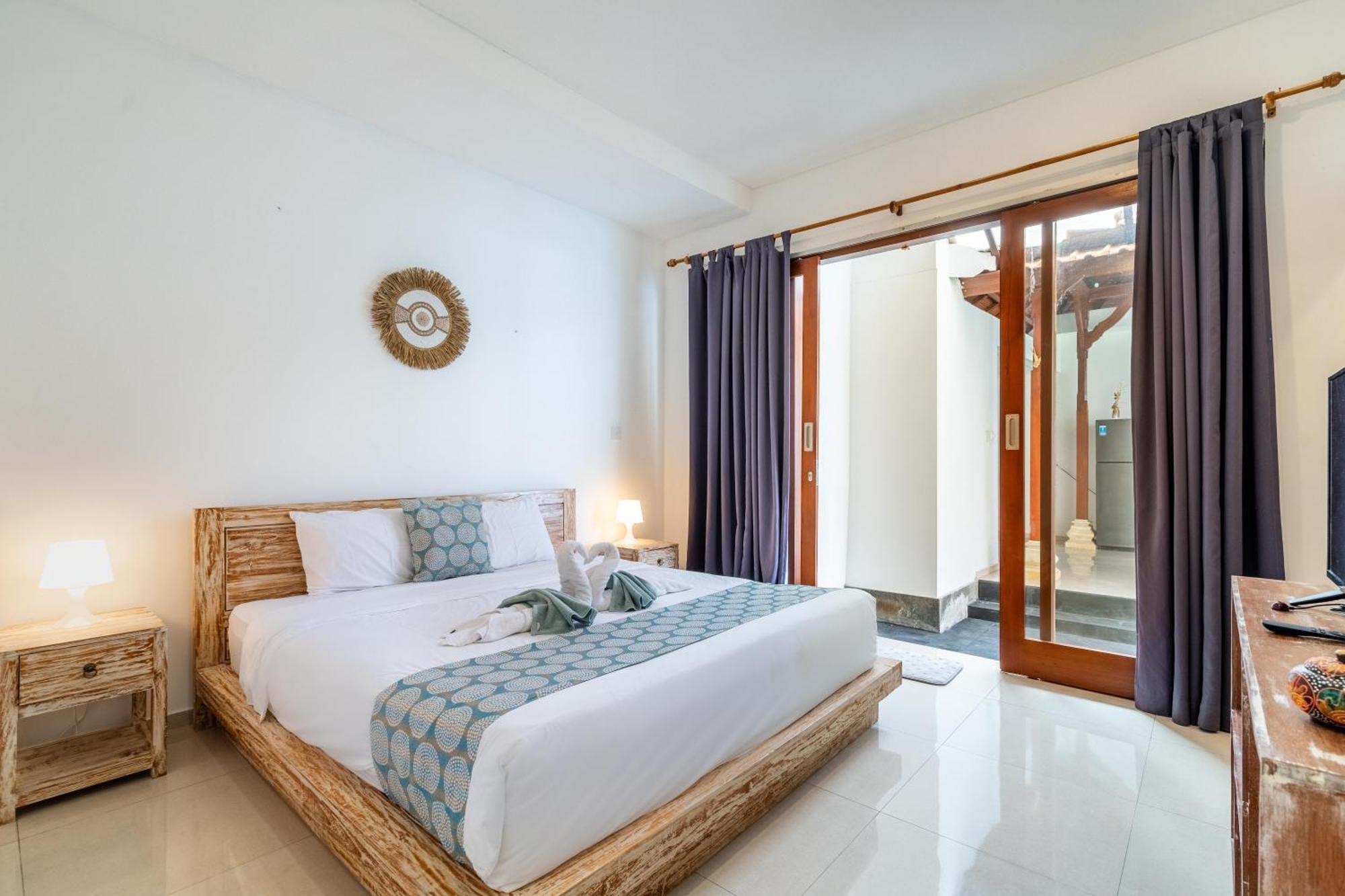 4-Bedroom Pool Villa Near Seminyak Center Εξωτερικό φωτογραφία